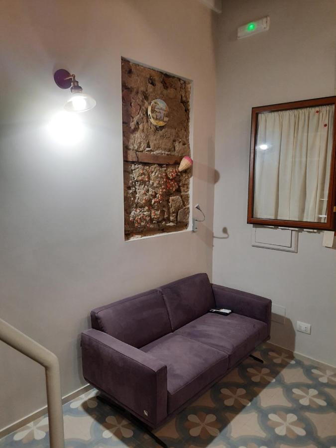 Il Basso Accomodation Napels